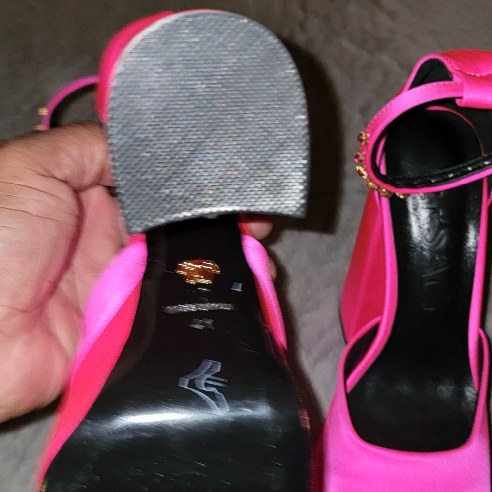 Size women 10, Hot Pink Versace Heels